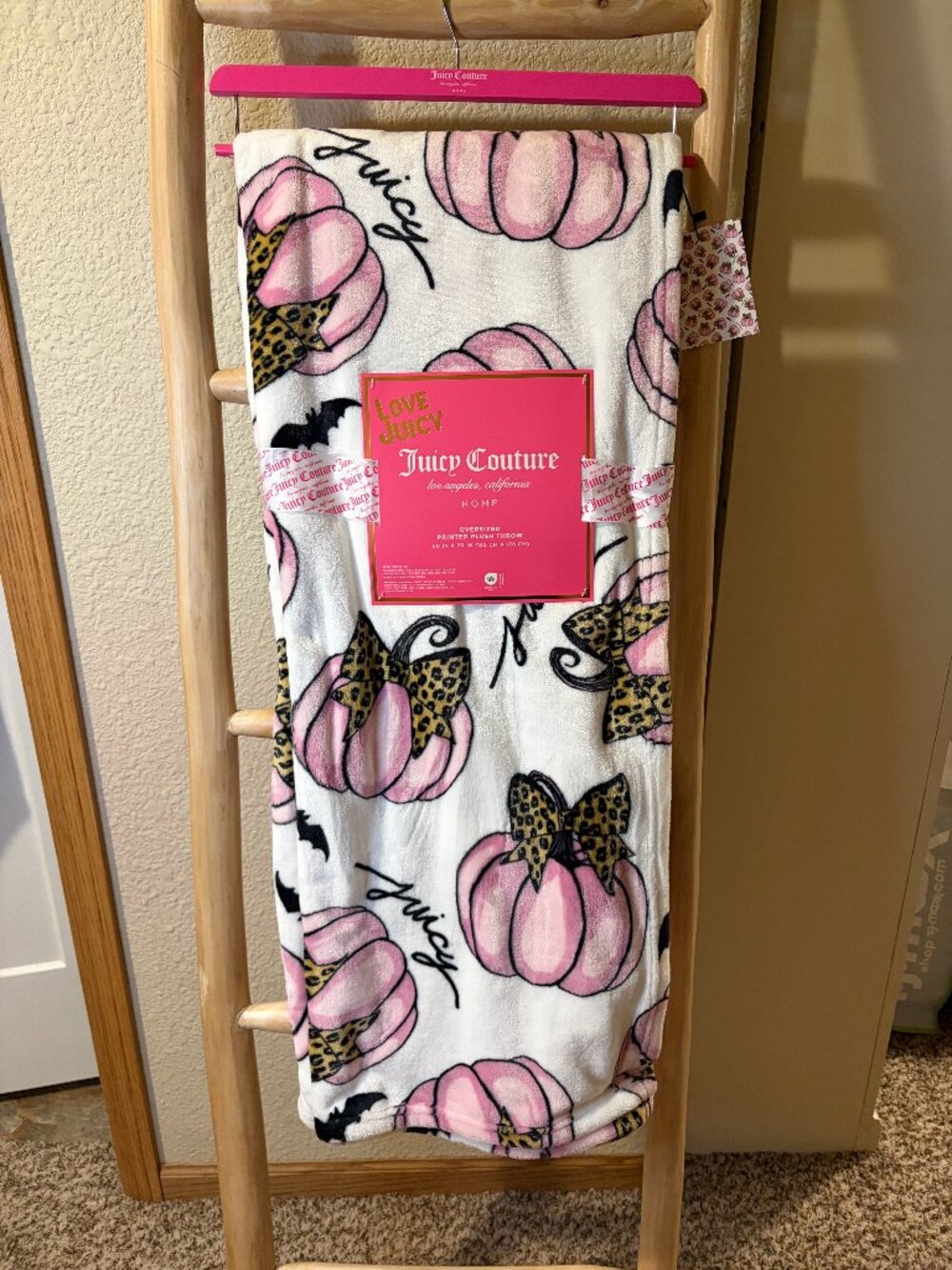 Juicy Couture Halloween Pumpkin Leopard Bow Plush Throw Blanket 60x70 NWT